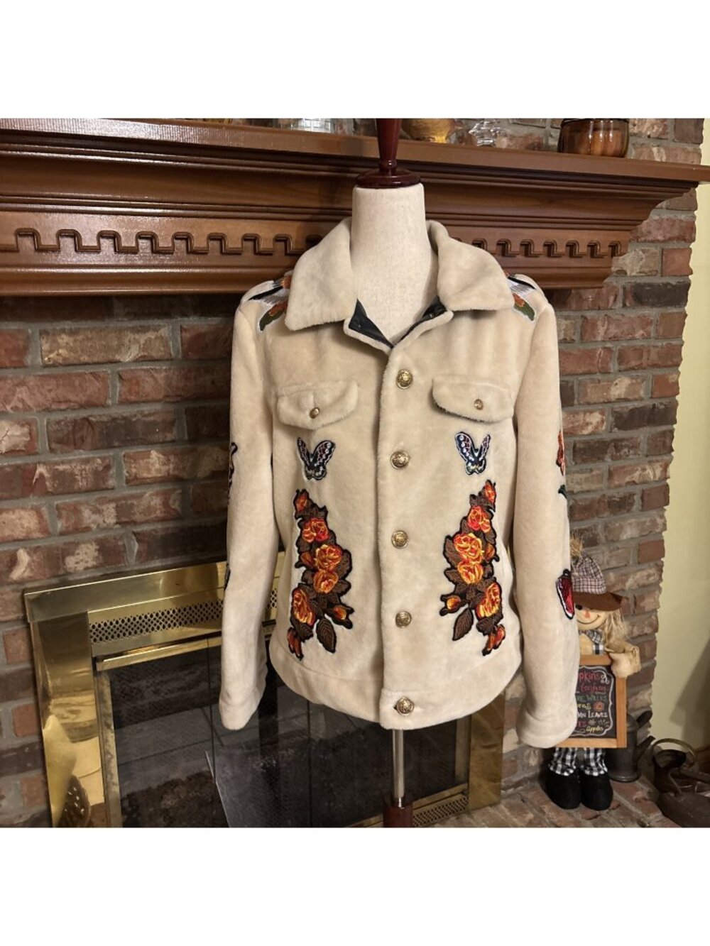 Akira Beige Embroidered Jacket Sherpa Patch Birds Size Large